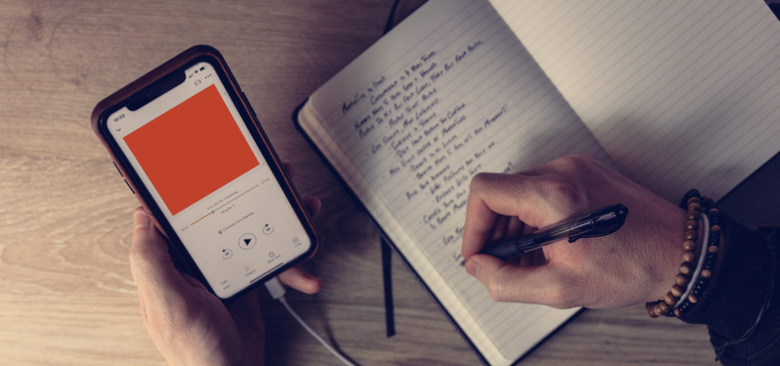 Conseils d’écriture – 8 podcasts et chaînes Youtube pour les auteurs
